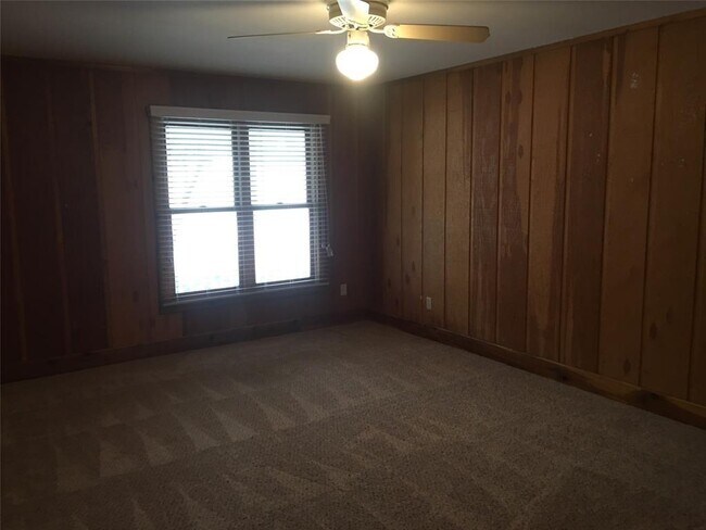 Building Photo - 5251 US-290