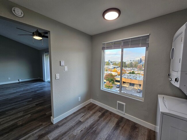 Interior Photo - CityScape: Leasing Specials! Newly Renovated Premier Location in Bellevue, Rooftop Entertainment ...