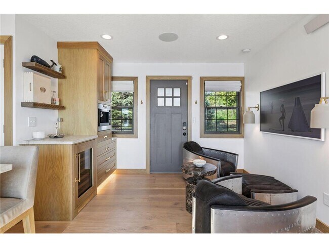 Foto del edificio - 5669 Hugo Rd