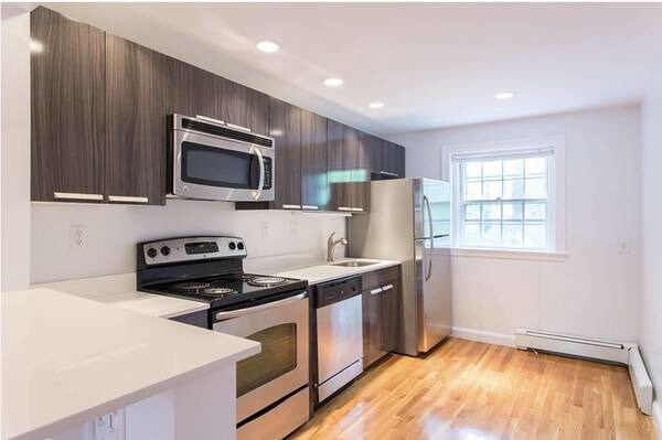 Primary Photo - 67 Wyman St