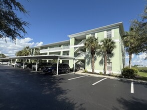 Building Photo - 2160 Heron Lake Dr