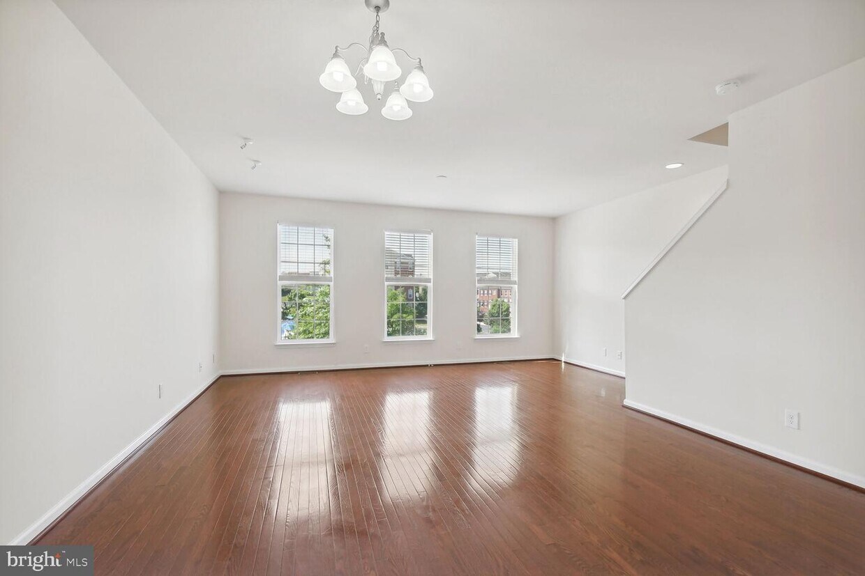 Foto principal - 42708 Redpath Terrace