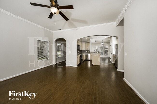 Foto del edificio - 3104 Rosewalk Dr