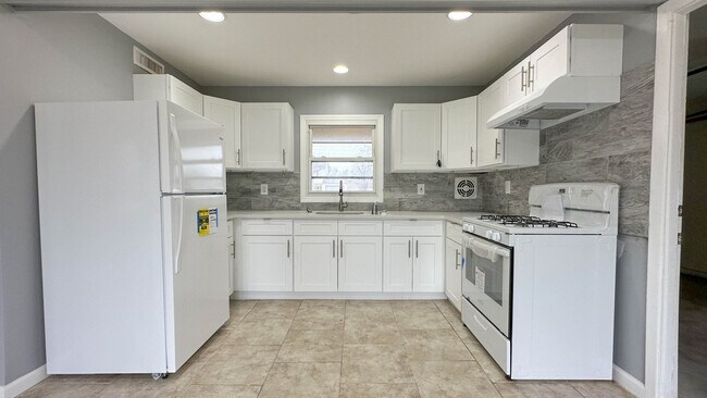 Foto del edificio - 32 Mullshire Ln