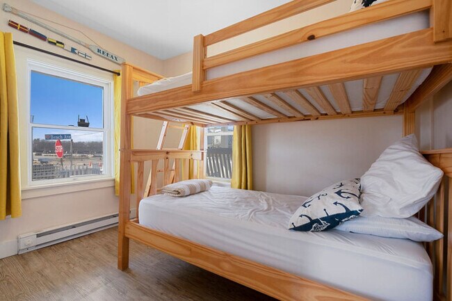 Building Photo - Renovated Coastal Haven: Camp Ellis Classi...