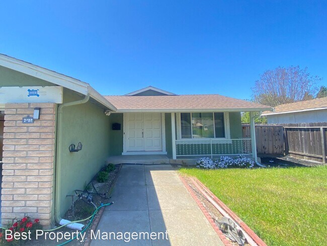 Building Photo - 3 br, 2 bath House - 2488 Regal Dr