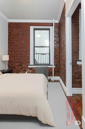 Foto del edificio - 410 E 13th St