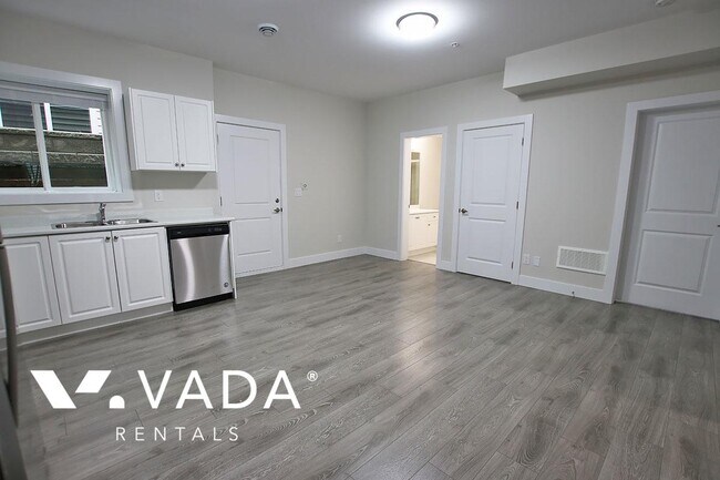 Building Photo - Albion Basement Suite Rental 24619 101B Ave Maple Ridge: VADA