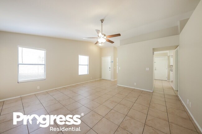 Foto del edificio - 3814 W Marconi Ave