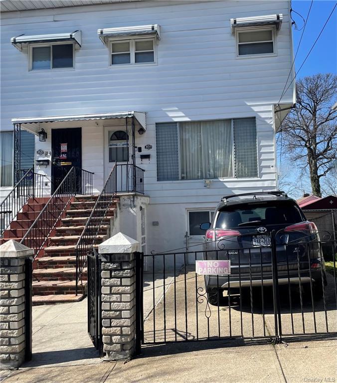 Primary Photo - 3929 Hill Ave