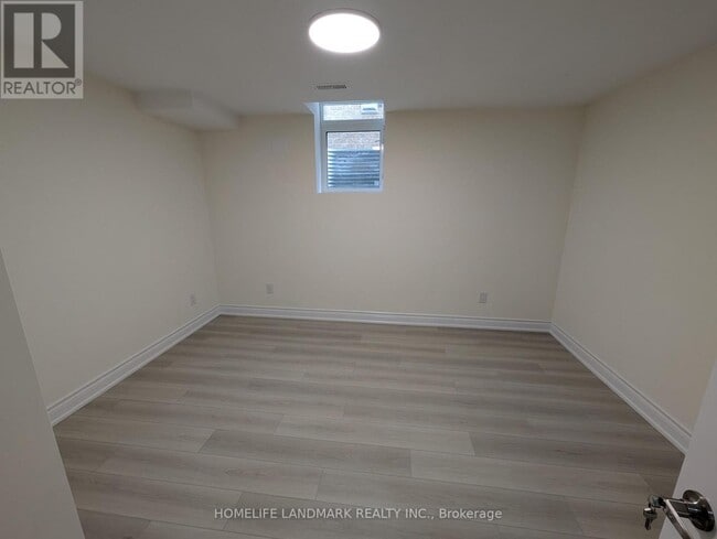 Building Photo - 252 Borealis Ave