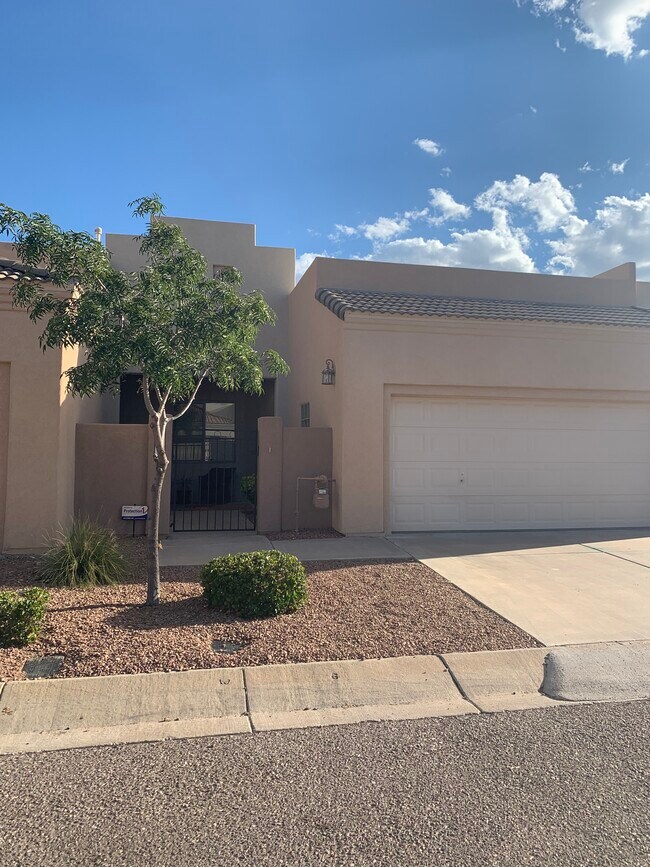 Foto del edificio - 4037 Canterra Arc