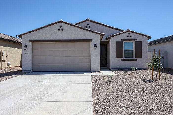 Foto principal - Brand New 4 Bedroom Home in Maricopa