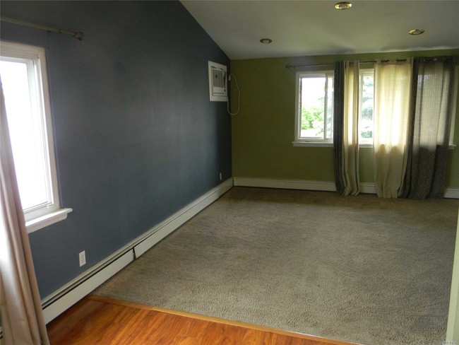 Foto del edificio - 2682 Bellmore Ave