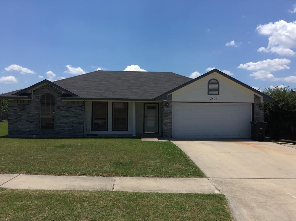 Primary Photo - 3806 Oak Valley Dr