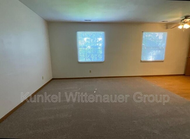 Building Photo - 1809 Jamestown Rd