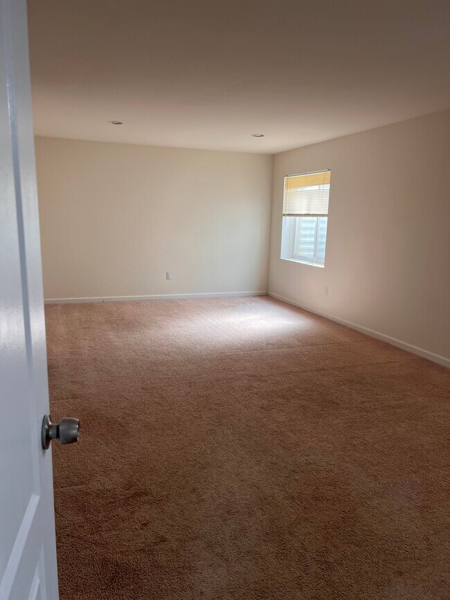 Foto del edificio - 12908 Larkmeade Ln