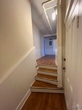 Building Photo - 170 Kenwood Ave