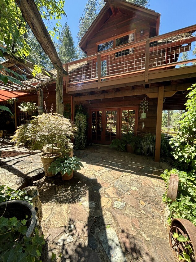 Foto principal - 15398 N Bloomfield Rd