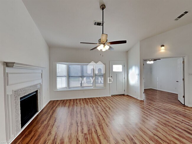 Foto del edificio - 3 br, 2 bath House - 4645 Baytree Dr