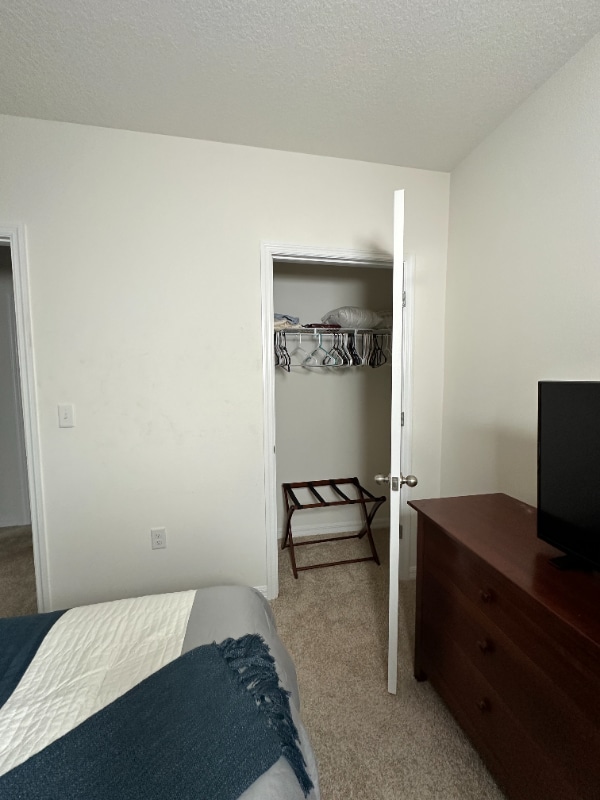 Building Photo - 10942 Trailing Vine Dr
