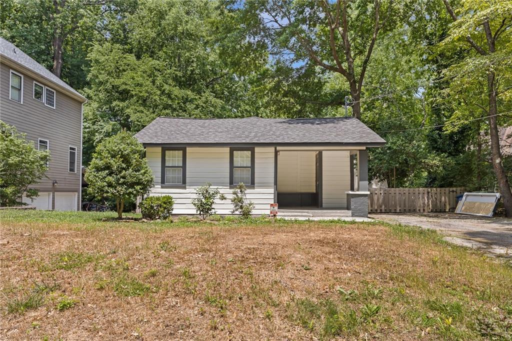 Foto principal - 2221 Paul Ave NW