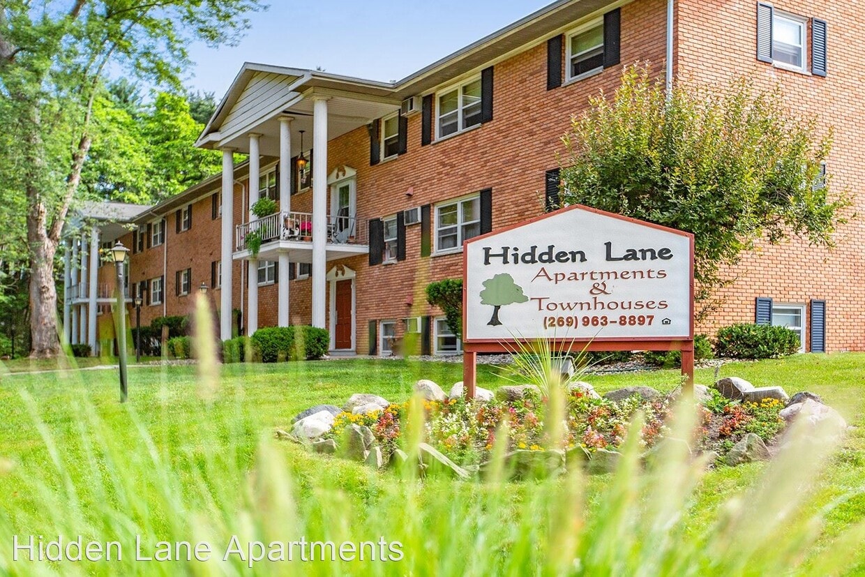 Primary Photo - 1 br, 1 bath Apartment - 612 Garrison Road...