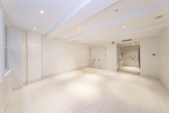 Foto del edificio - 28 W 27th St