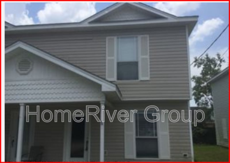 Foto principal - 8435 Chisholm Rd