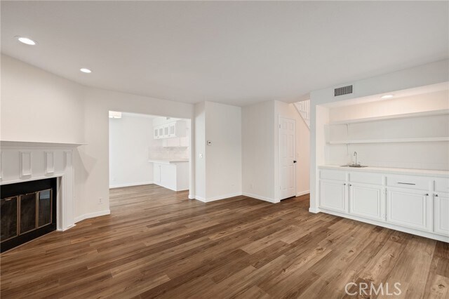 Foto del edificio - 2410 Clark Ln