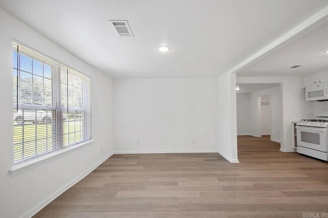 Building Photo - 3BR/1BA Home for Rent in Jacksonville, AR!