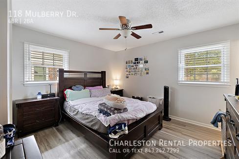 Building Photo - 118 Mulberry Dr