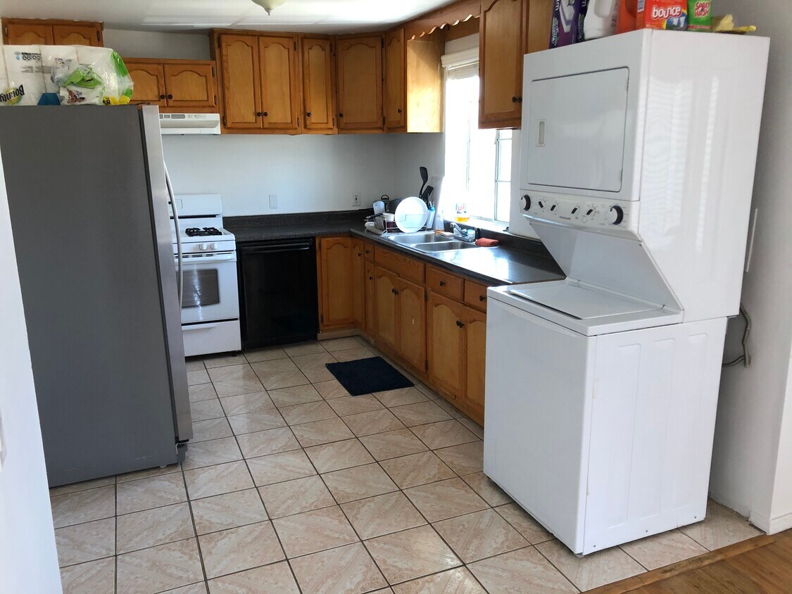 Primary Photo - 5655 W Jefferson Blvd
