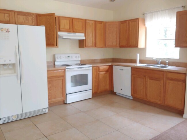 Foto del edificio - 5549 W Oak Park Blvd