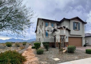 Building Photo - 11769 W Mobile Ln