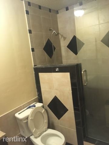 Foto del edificio - 5711 Fountainwood St