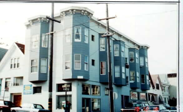 Building Photo - 590 8th Ave