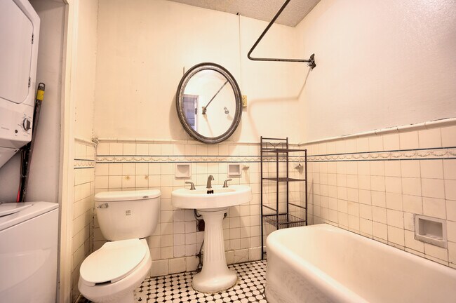 Foto del edificio - 9 Washington Plz