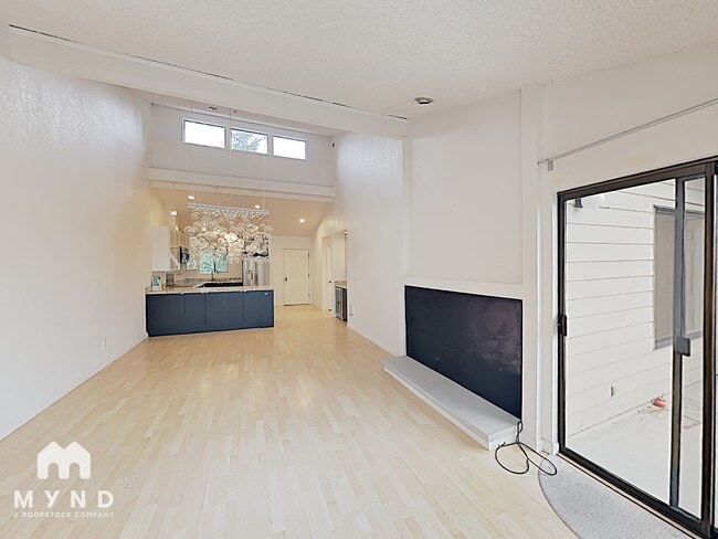 Building Photo - 15278 Sunwood Blvd