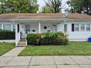 Building Photo - 89 Poplar Ave