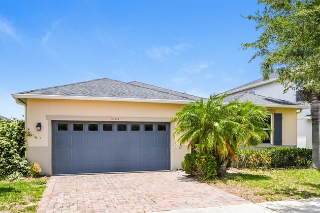 Building Photo - 3165 Bayou Ln