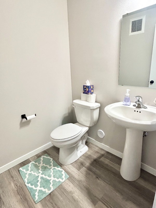 Photo - 1437 Winterberry Ln House