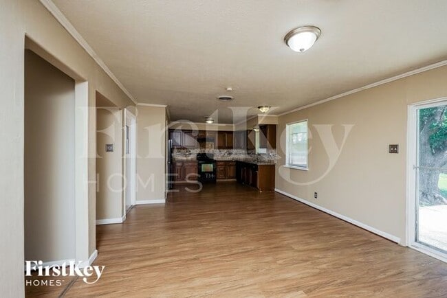 Building Photo - 4210 Augusta Dr