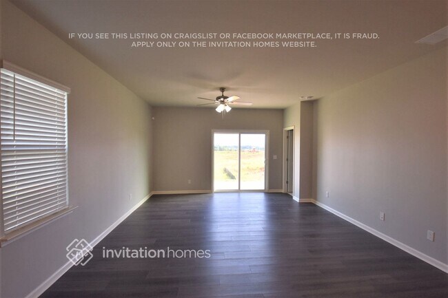 Building Photo - 352 Amsterdam Way