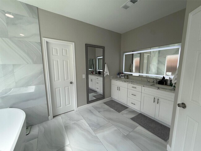 Foto del edificio - 22430 Tullis Trail Ct