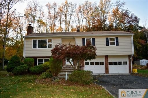Building Photo - 135 Fresh Ponds Rd