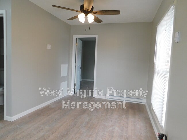 Building Photo - 3648 Davis Stuart Rd