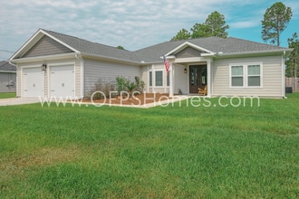 Building Photo - 8738 El Paseo St