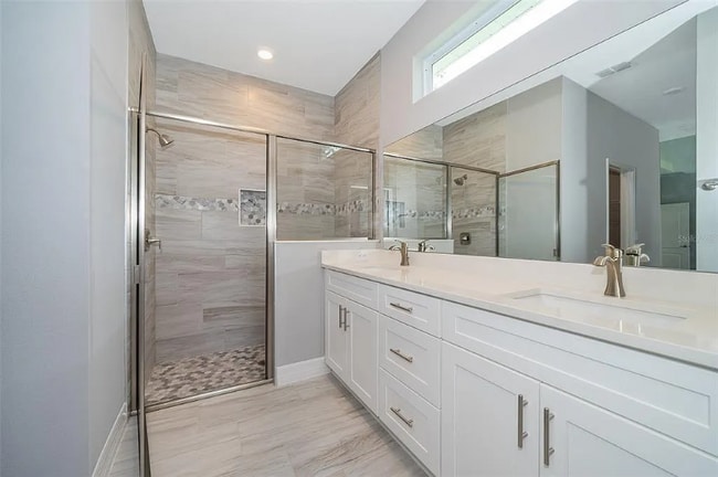Foto del edificio - 5574 SW 128th Pl