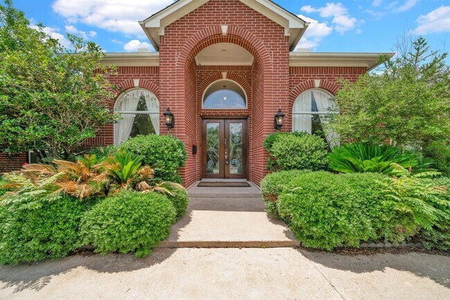 Building Photo - 4317 Willowbend Blvd